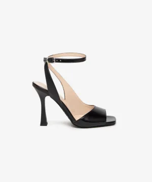 NERO GIARDINI LEATHER SPOOL HEEL SANDALS