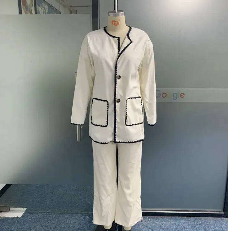 Women's Suit Fashion